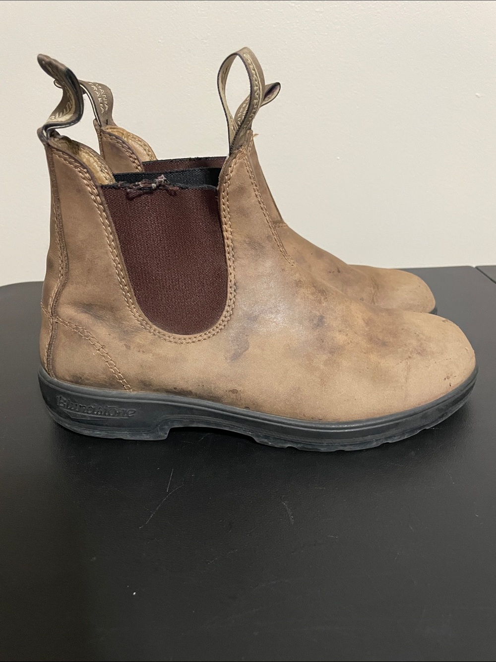 Blundstone Tan Boots Size 5 AUS *Selling as is